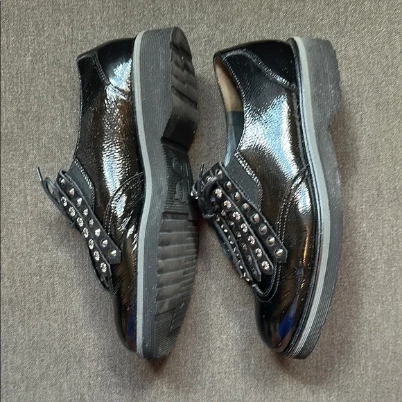 Paul Green Black Studded Oxfords - Picture 5 of 11